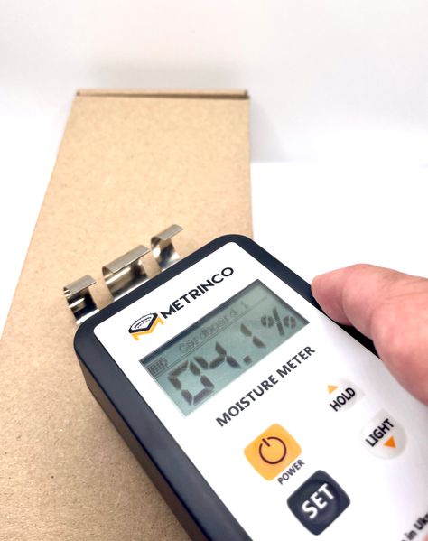 Professional paper and cardboard moisture meter METRINCO M121P